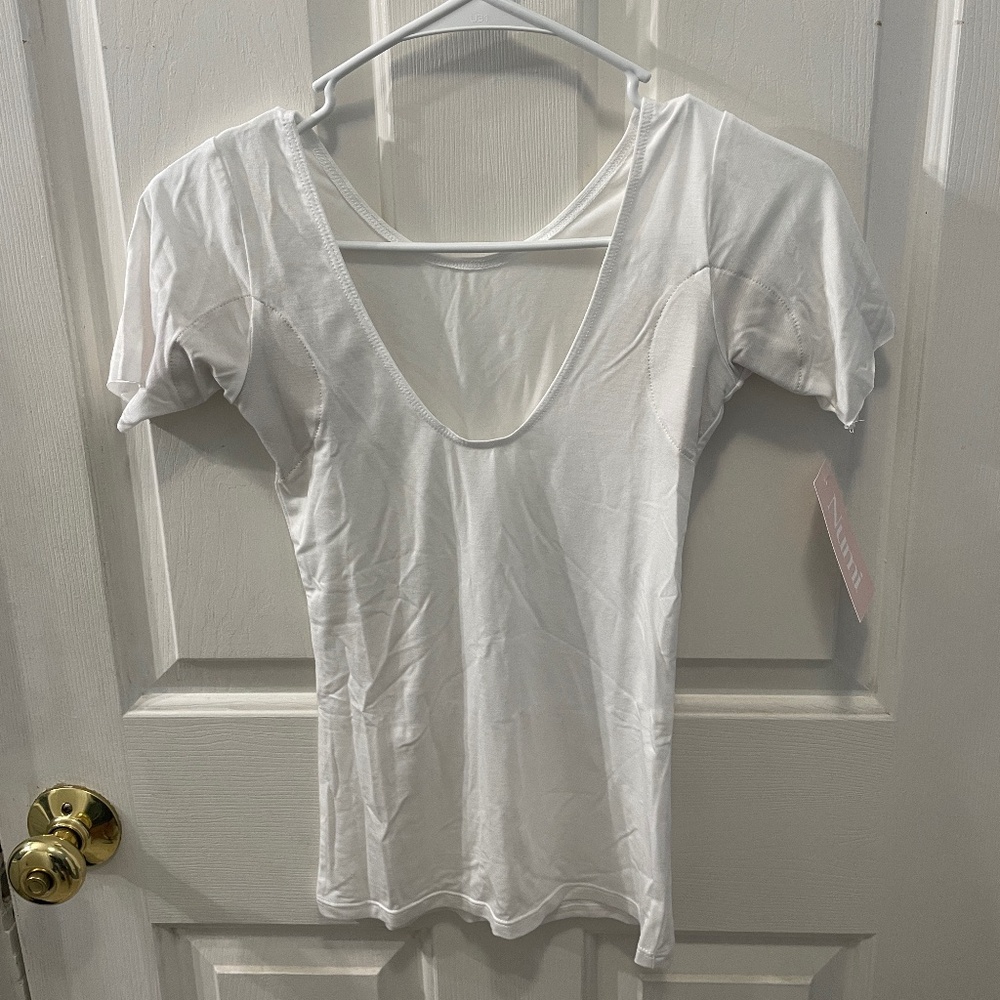 White Numi signature undershirt